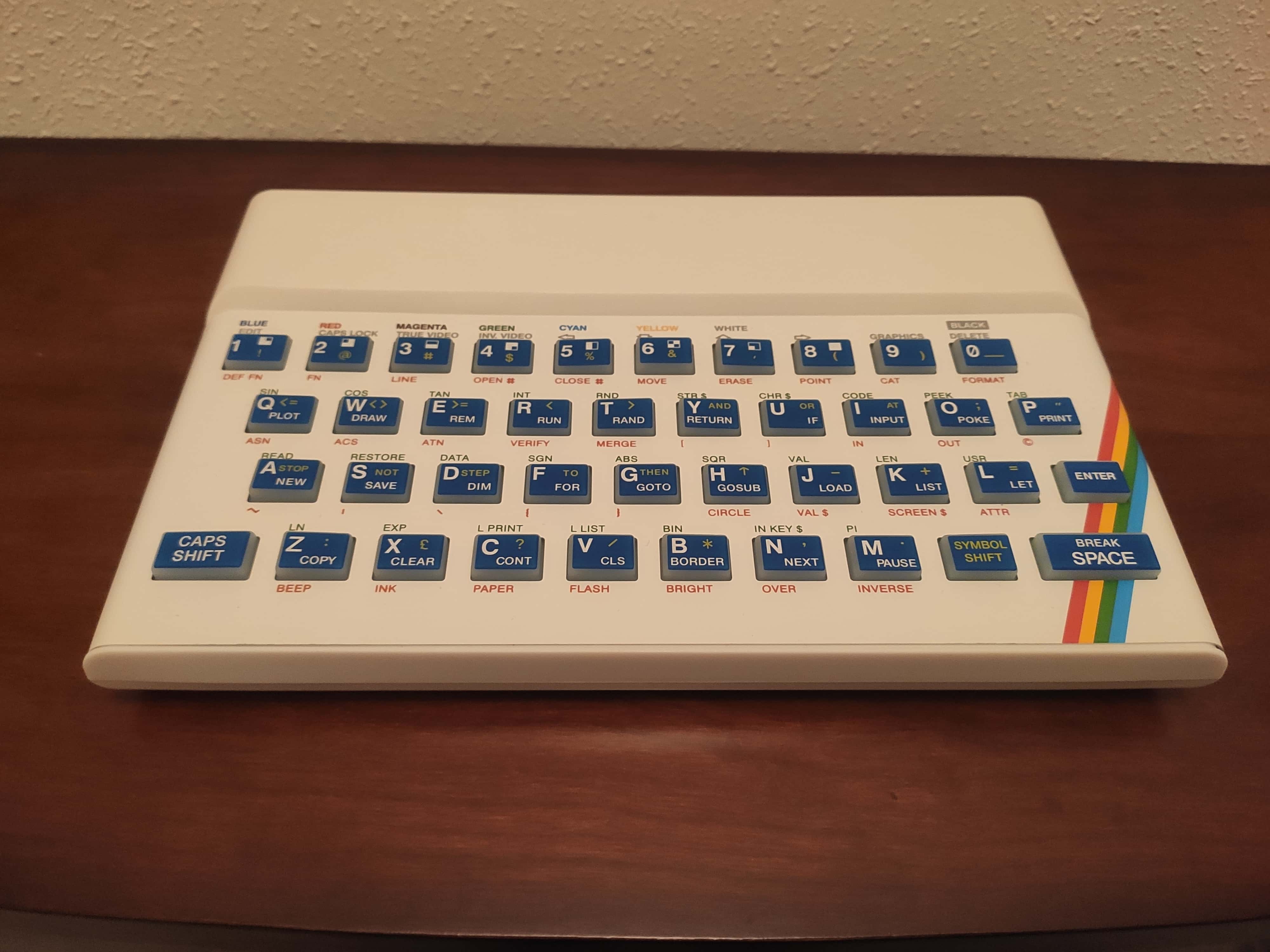 Carcasa réplica Zx Spectrum + ZXBaremulator + Raspberry Pi 3A+